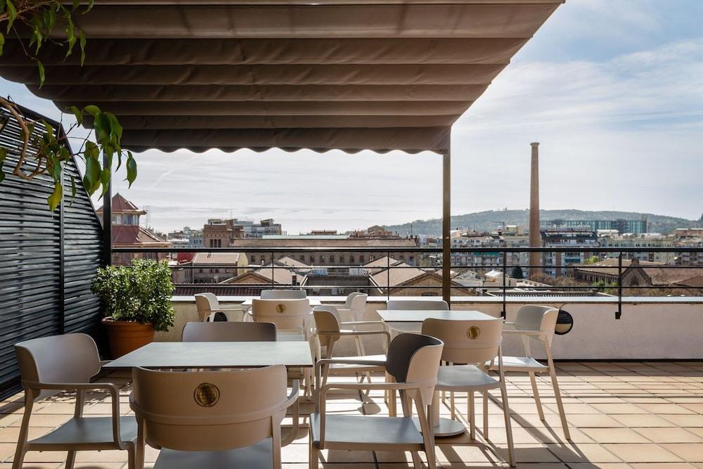 Sunotel Junior Barcelona Exterior photo